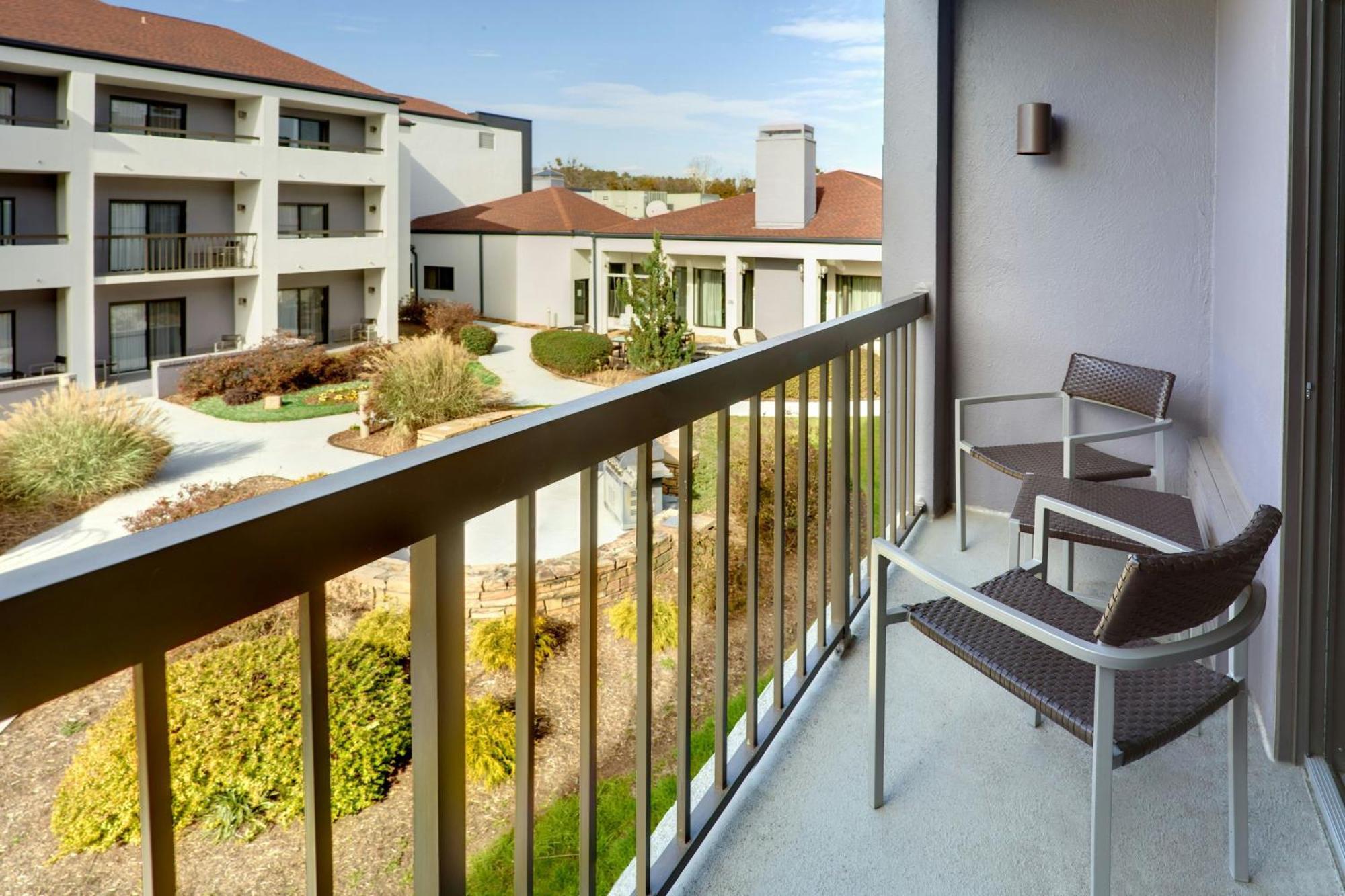 Courtyard Greenville Haywood Mall Exterior photo